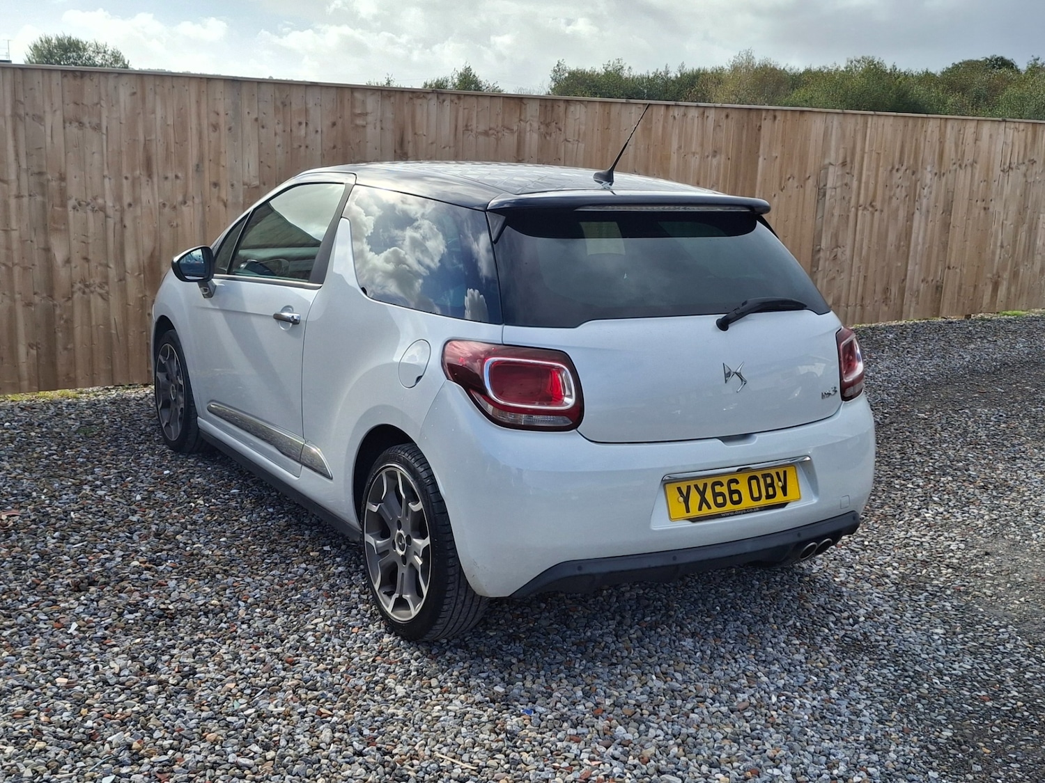 Used DS Automobiles DS 3 2016 for sale - 76374470: Photo 6