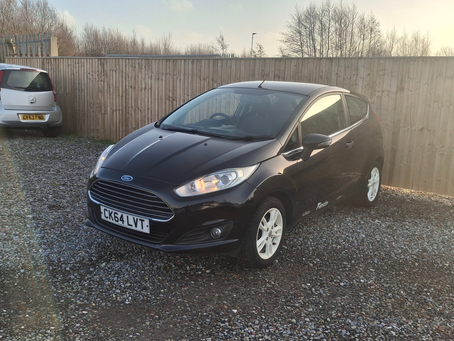Used Ford Fiesta 2015 for sale - 76893326: Photo 3