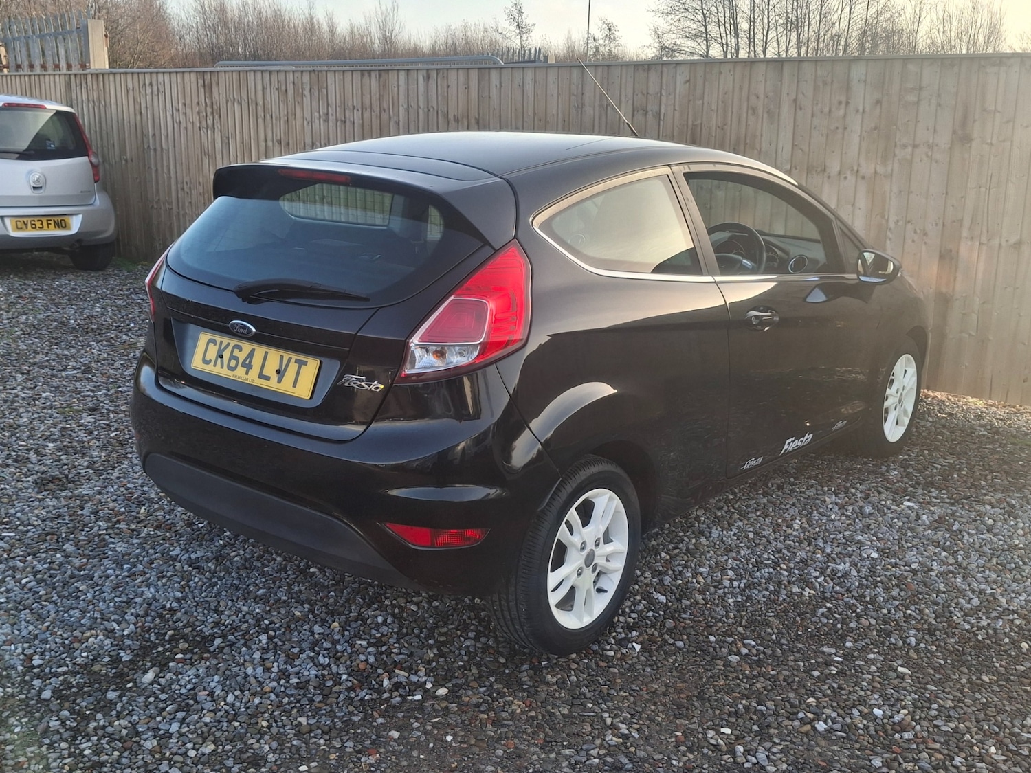 Used Ford Fiesta 2015 for sale - 76893326: Photo 4