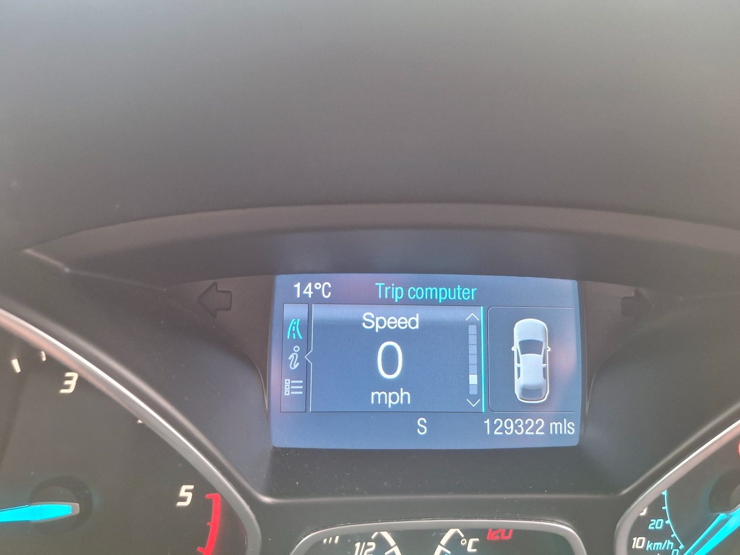 Used Ford Kuga 2015 for sale - 77992055: Photo 10