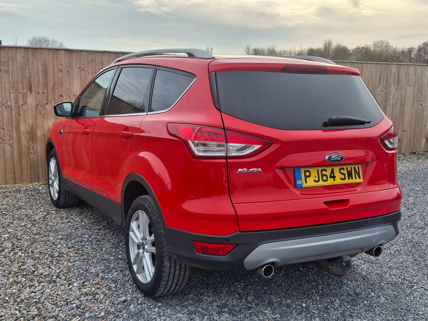 Used Ford Kuga 2015 for sale - 77992055: Photo 4