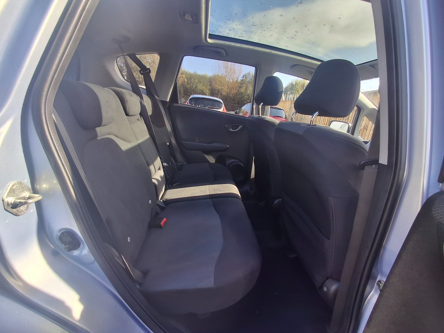 Used Honda Jazz 2010 for sale - 76375004: Photo 10