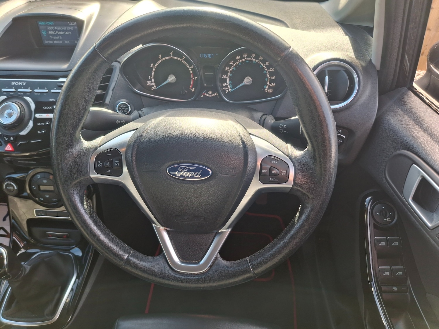 Used Ford Fiesta 2015 for sale - 76374959: Photo 7