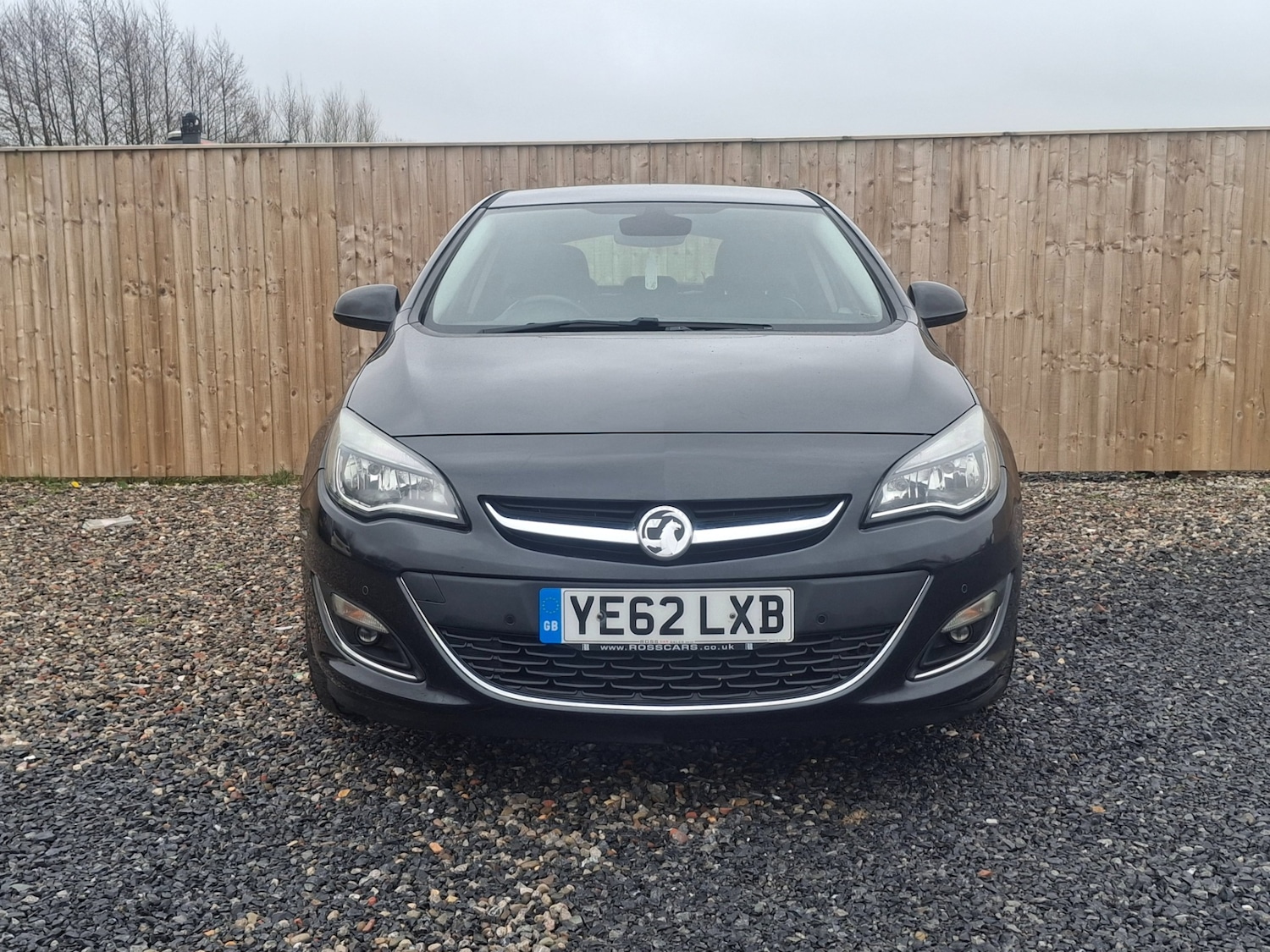 Used Vauxhall Astra 2012 for sale - 77903169: Photo 2
