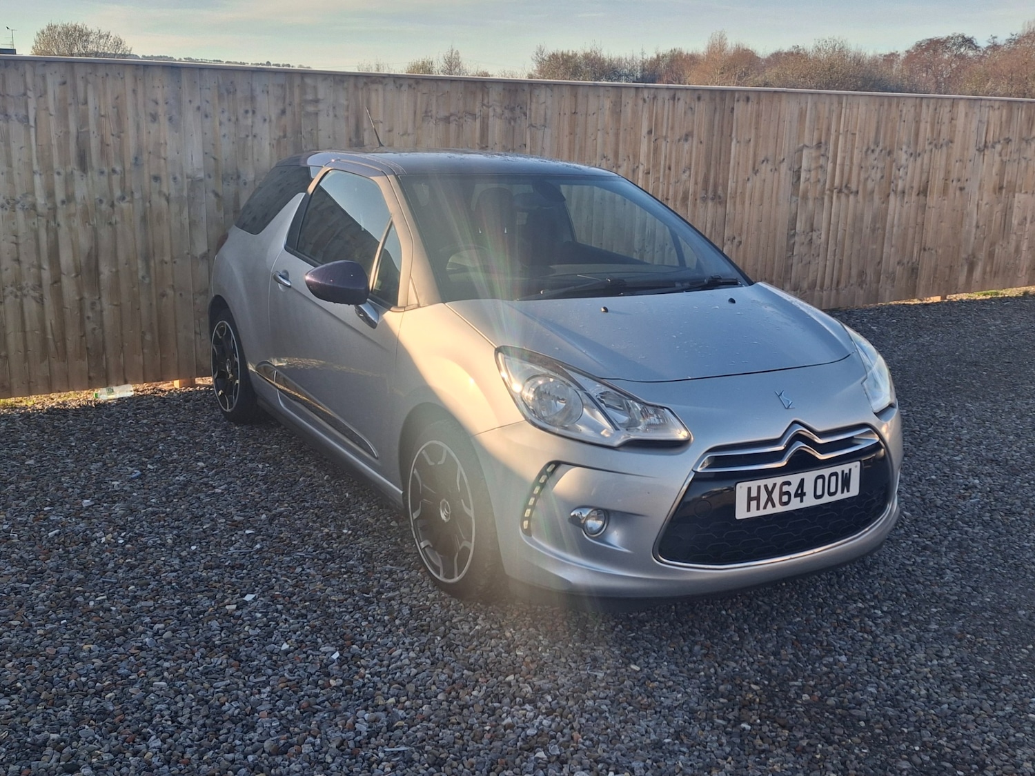 Used Citroen DS3 2014 for sale - 76649659: Photo 1