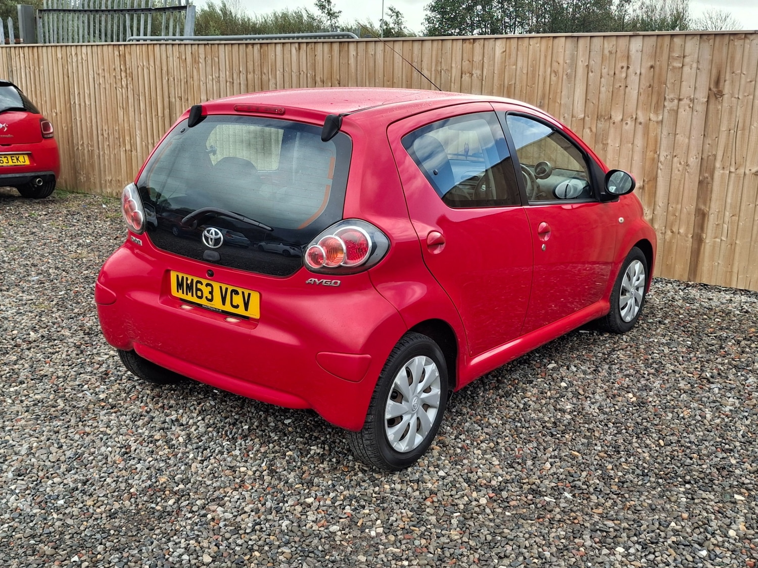 Used Toyota AYGO 2014 for sale - 76364853: Photo 4