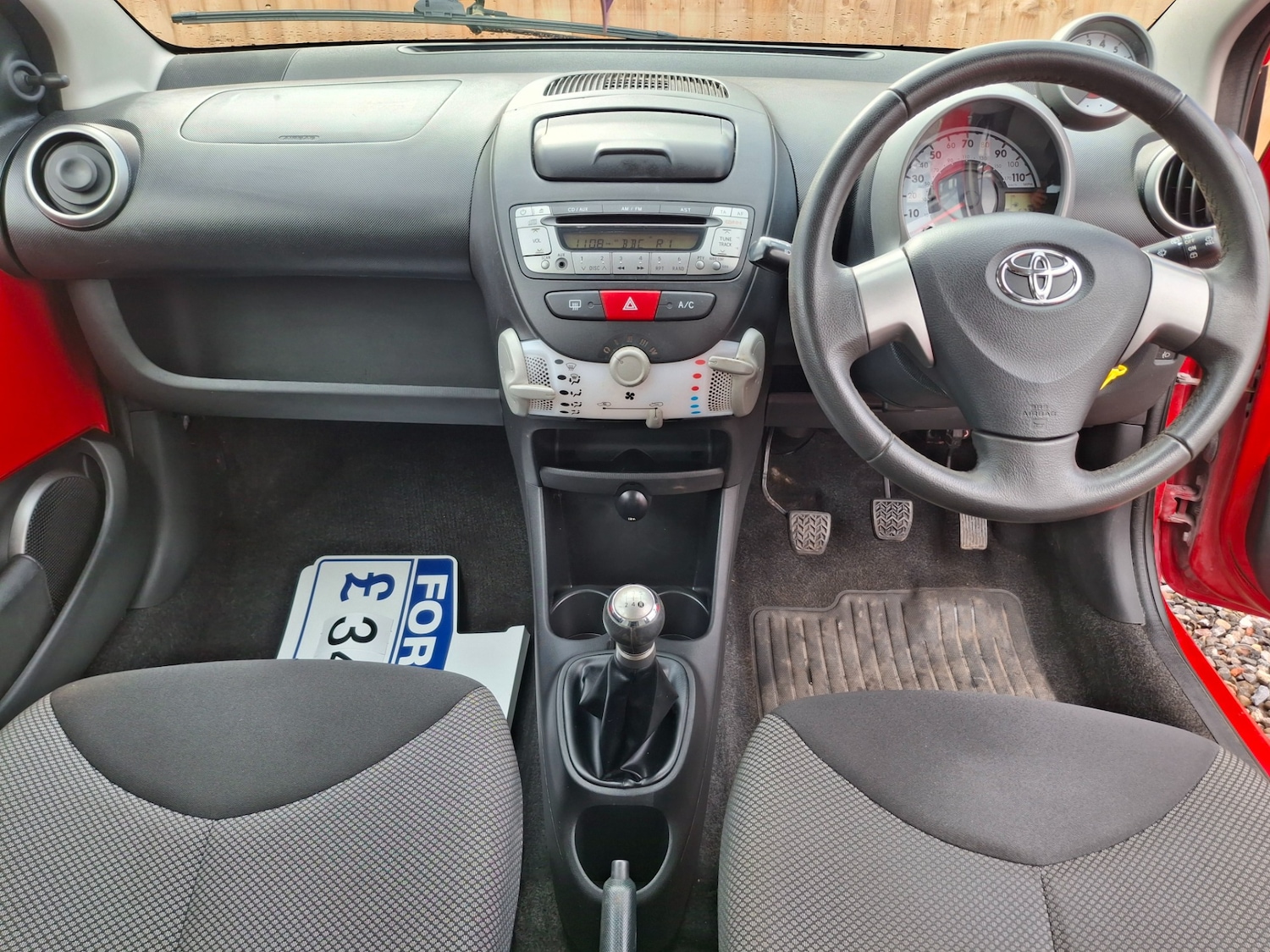 Used Toyota AYGO 2014 for sale - 76364853: Photo 8