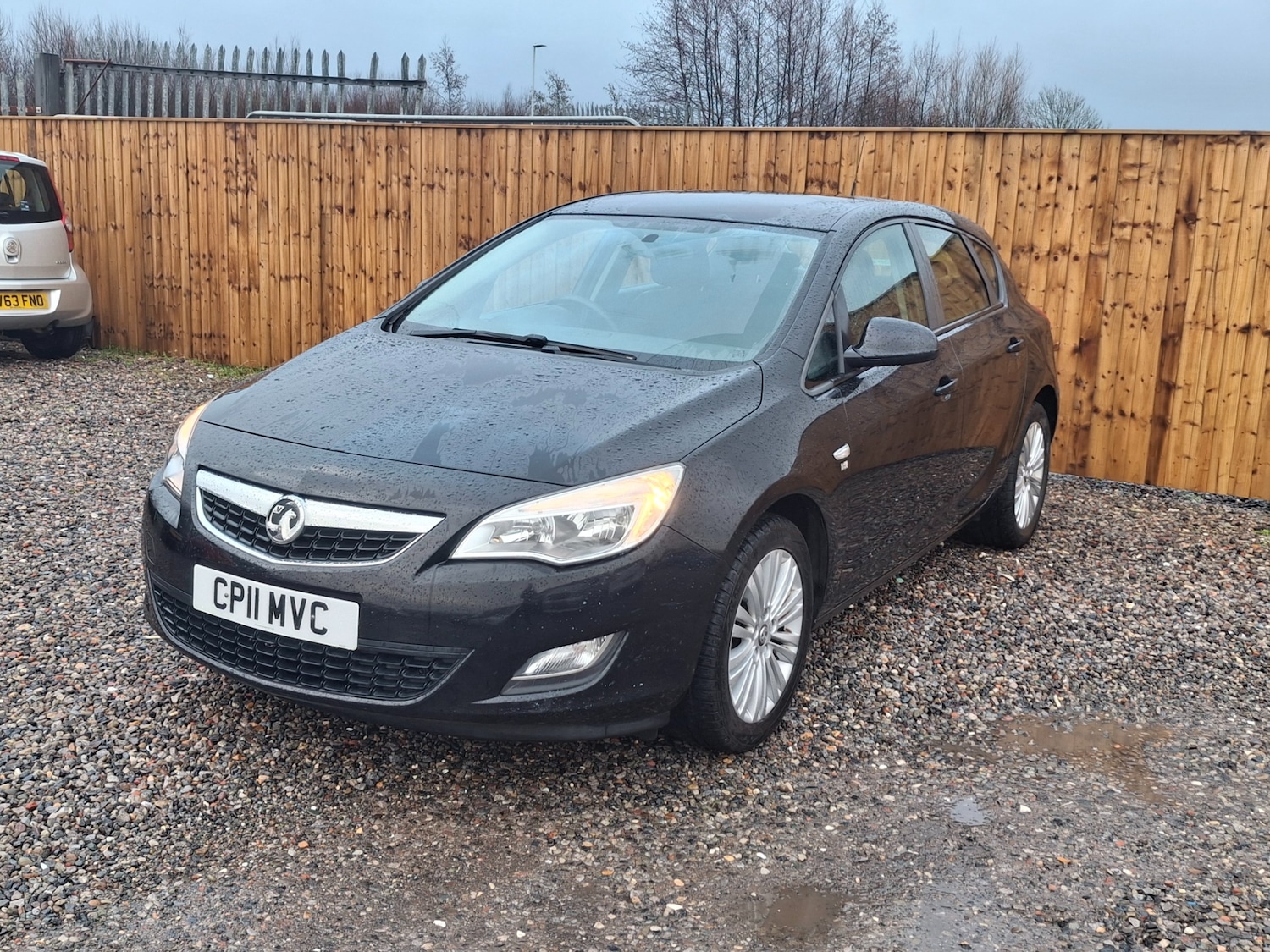 Used Vauxhall Astra 2011 for sale - 77282959: Photo 3
