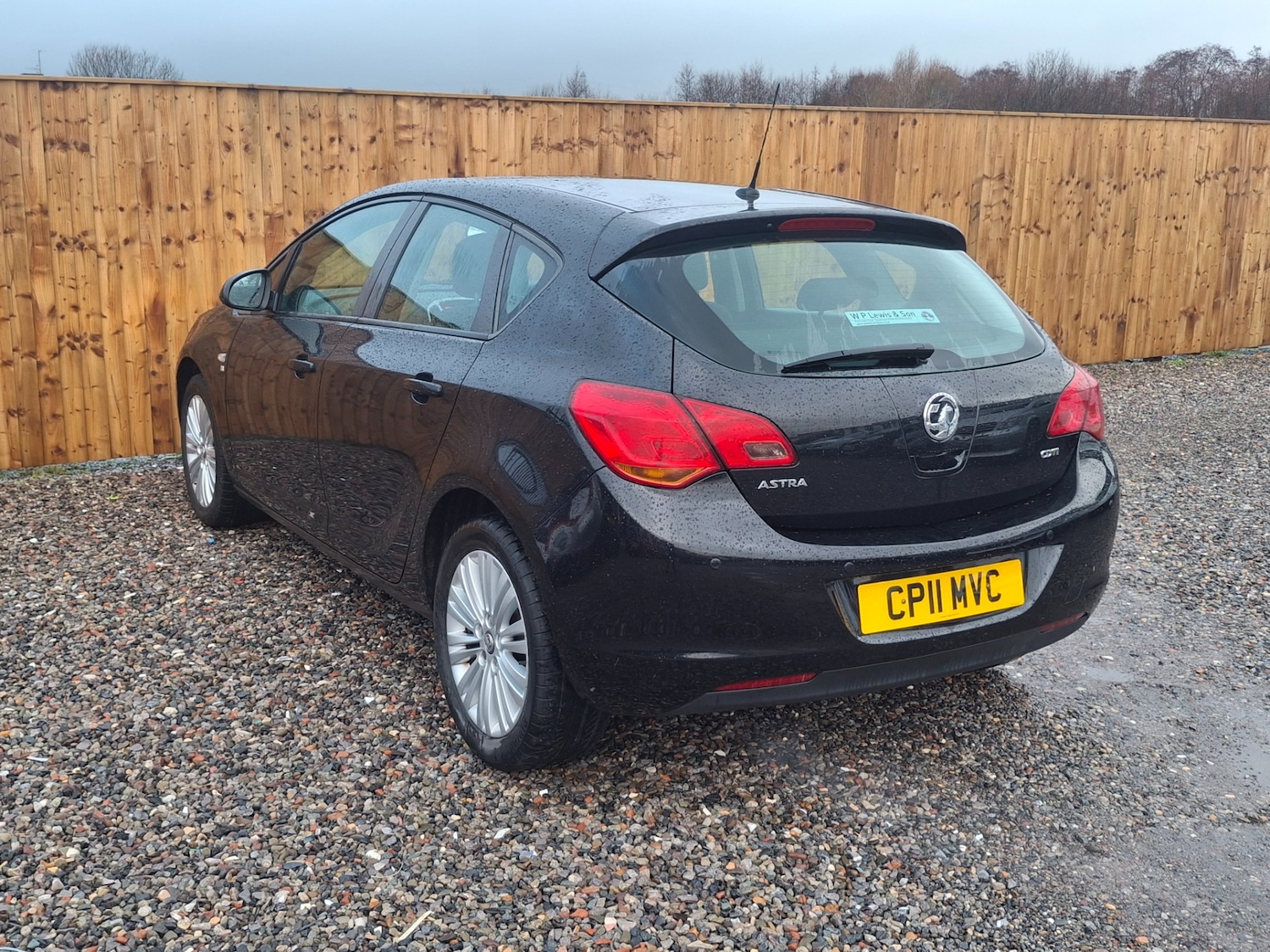 Used Vauxhall Astra 2011 for sale - 77282959: Photo 6