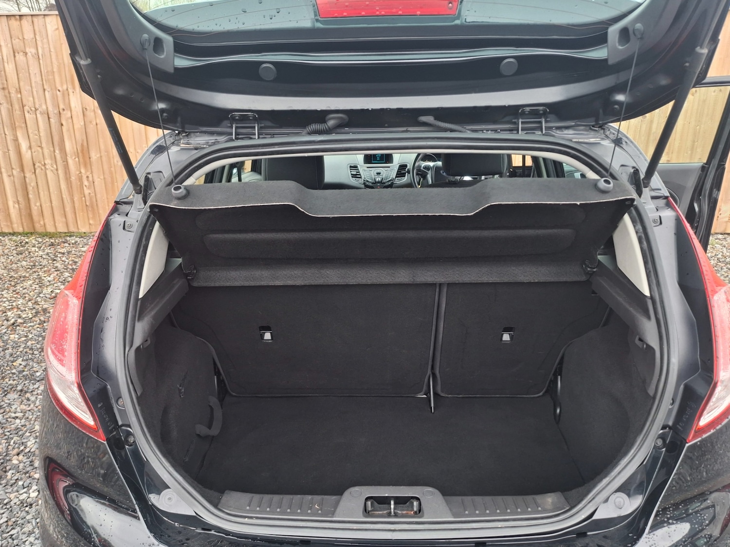 Used Ford Fiesta 2014 for sale - 78131859: Photo 7