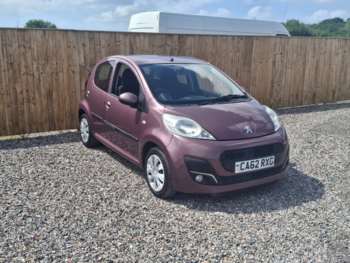 2013 (62) - 1.0 Active 5dr
