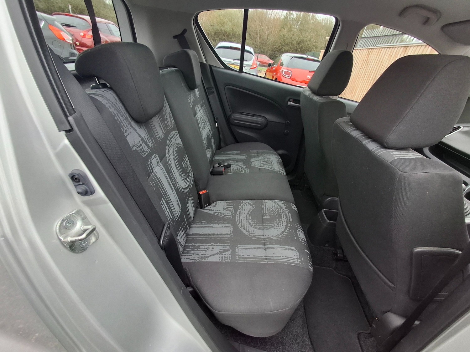 Used Vauxhall Agila 2013 for sale - 76422068: Photo 10