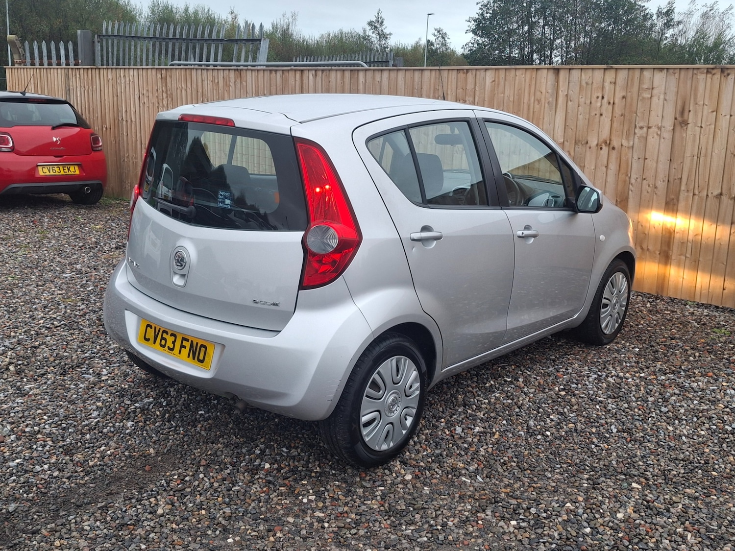 Used Vauxhall Agila 2013 for sale - 76422068: Photo 4