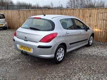 Used Peugeot 308 2009 for sale - 77285871: Photo