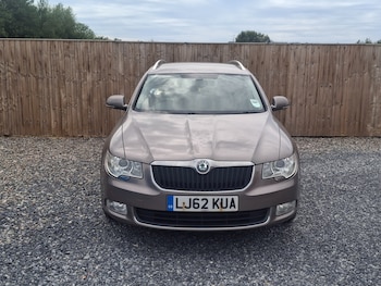 Used Skoda Superb 2012 for sale - 79405081: Photo