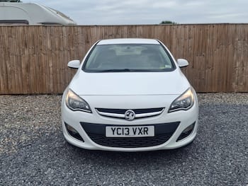 Used Vauxhall Astra 2013 for sale - 79625621: Photo