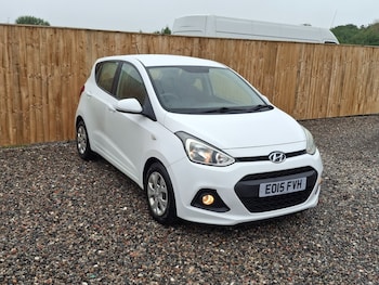 Used Hyundai i10 2015 for sale - 75511120: Photo