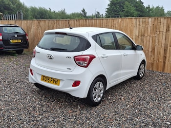 Used Hyundai i10 2015 for sale - 75511120: Photo