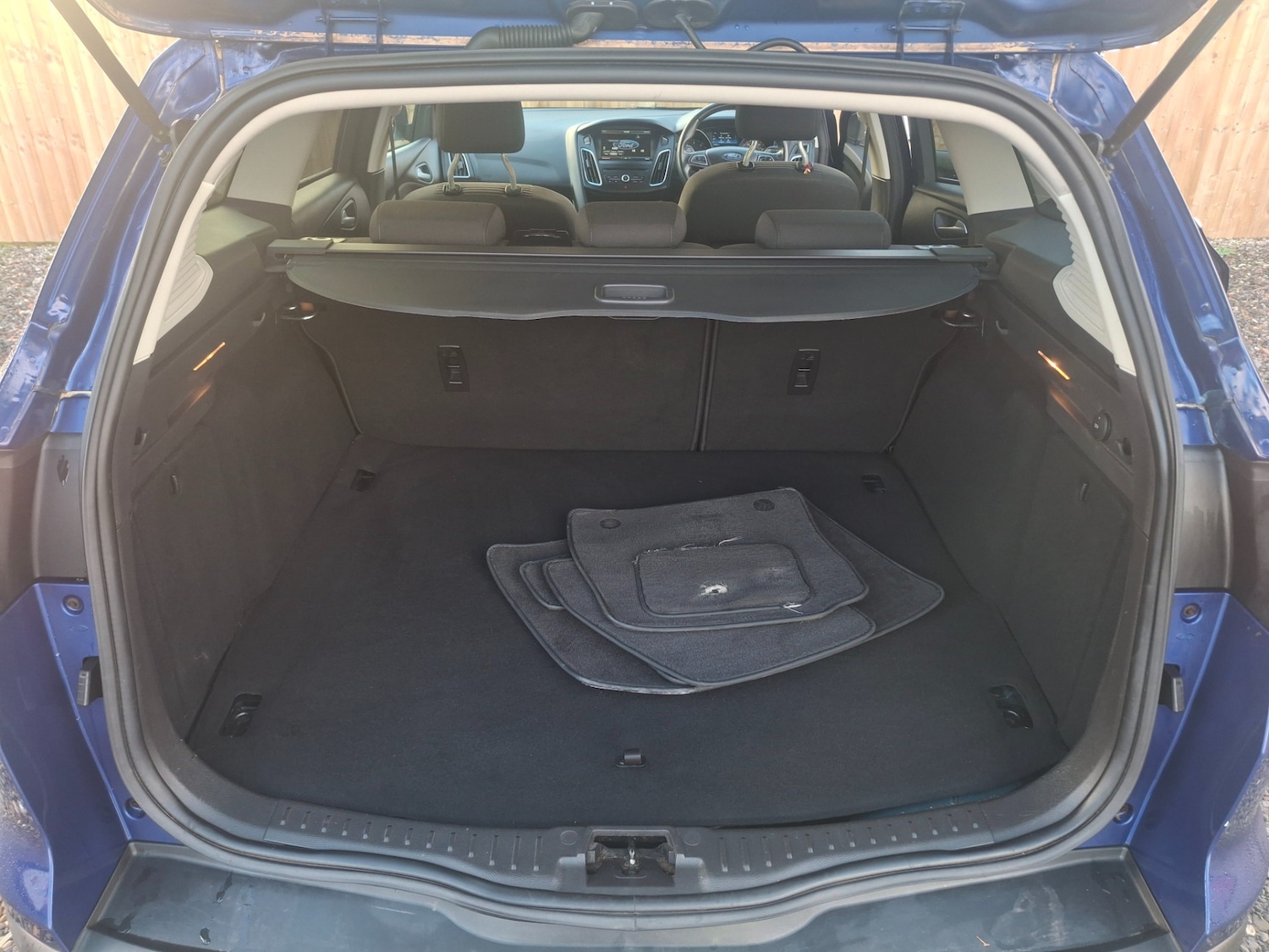 Used Ford Focus 2015 for sale - 76649499: Photo 11