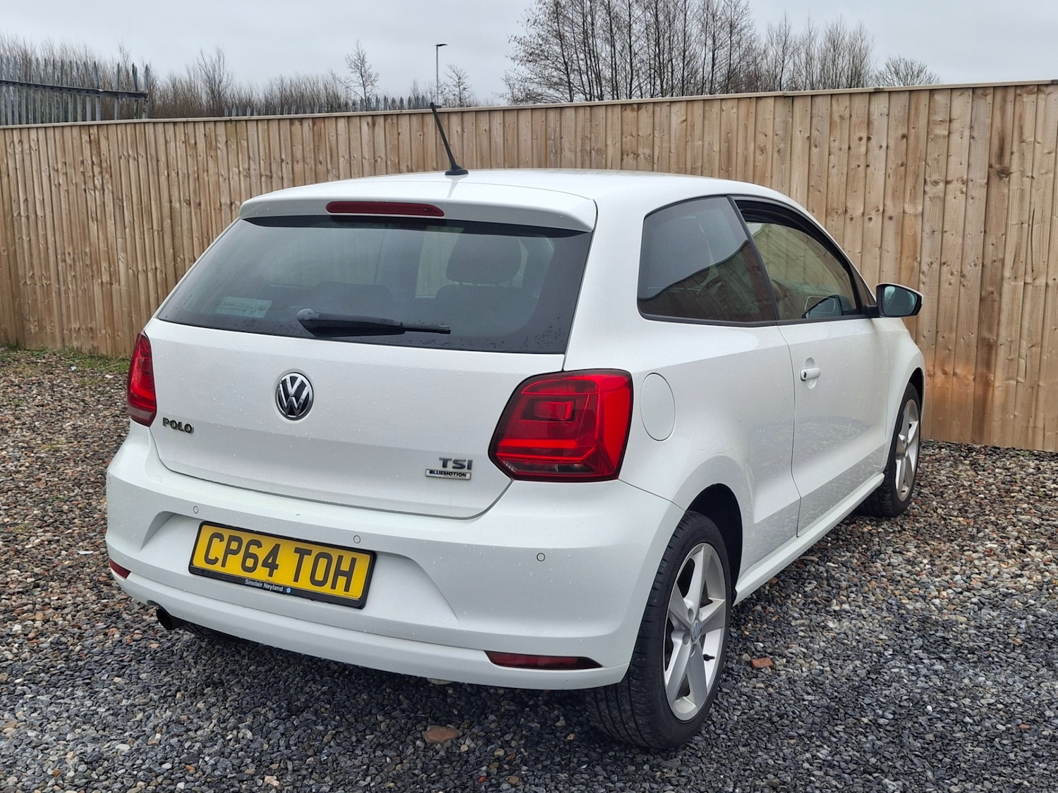 Used Volkswagen Polo 2015 for sale - 77903145: Photo 4