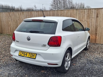 Used Volkswagen Polo 2015 for sale - 77903145: Photo