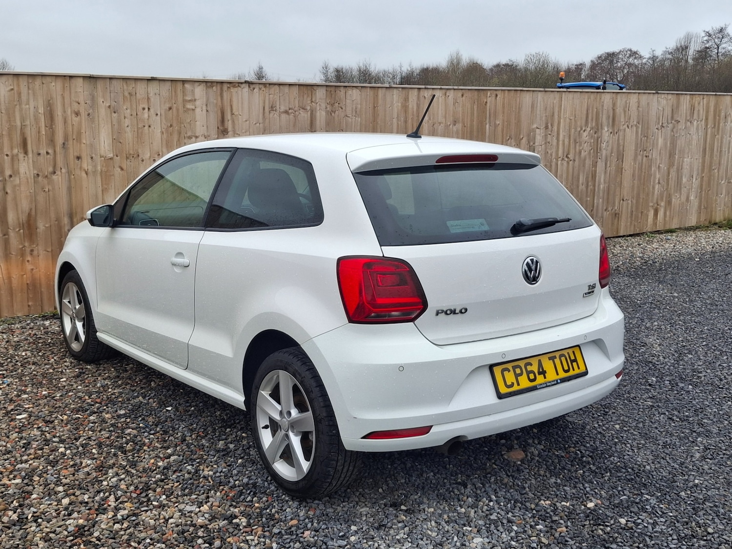 Used Volkswagen Polo 2015 for sale - 77903145: Photo 6