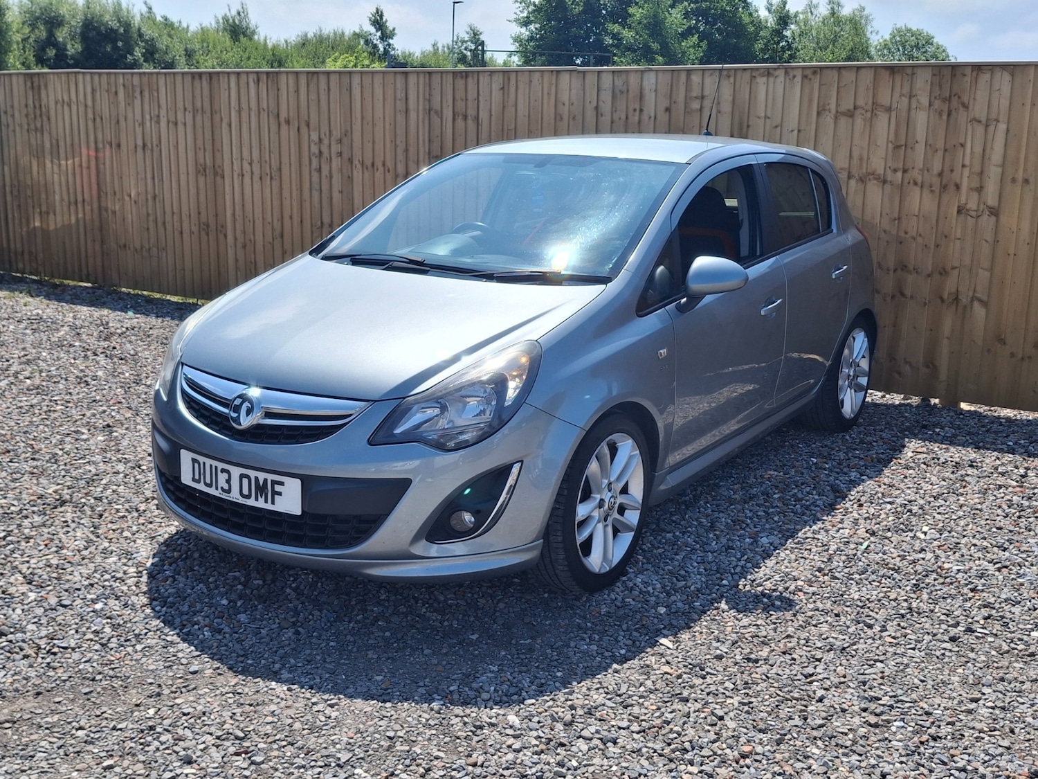 Used Vauxhall Corsa 2013 for sale - 77094024: Photo 3