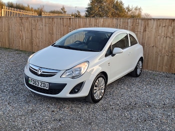 Used Vauxhall Corsa 2013 for sale - 76271613: Photo 3