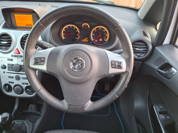 Used Vauxhall Corsa 2013 for sale - 76271613: Photo 7