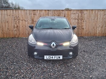 Used Renault Clio 2014 for sale - 76542934: Photo