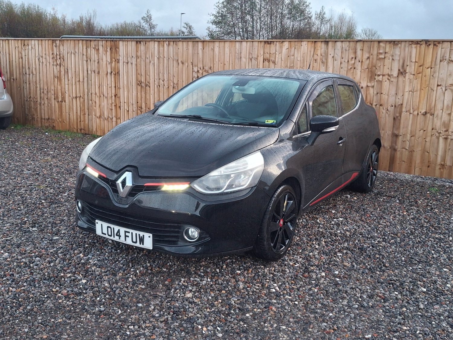 Used Renault Clio 2014 for sale - 76542934: Photo 3