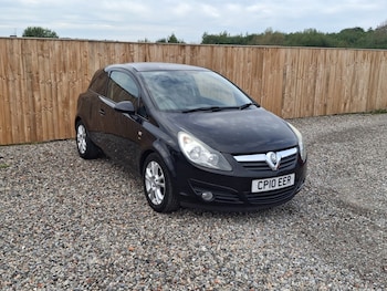 Vauxhall - Corsa