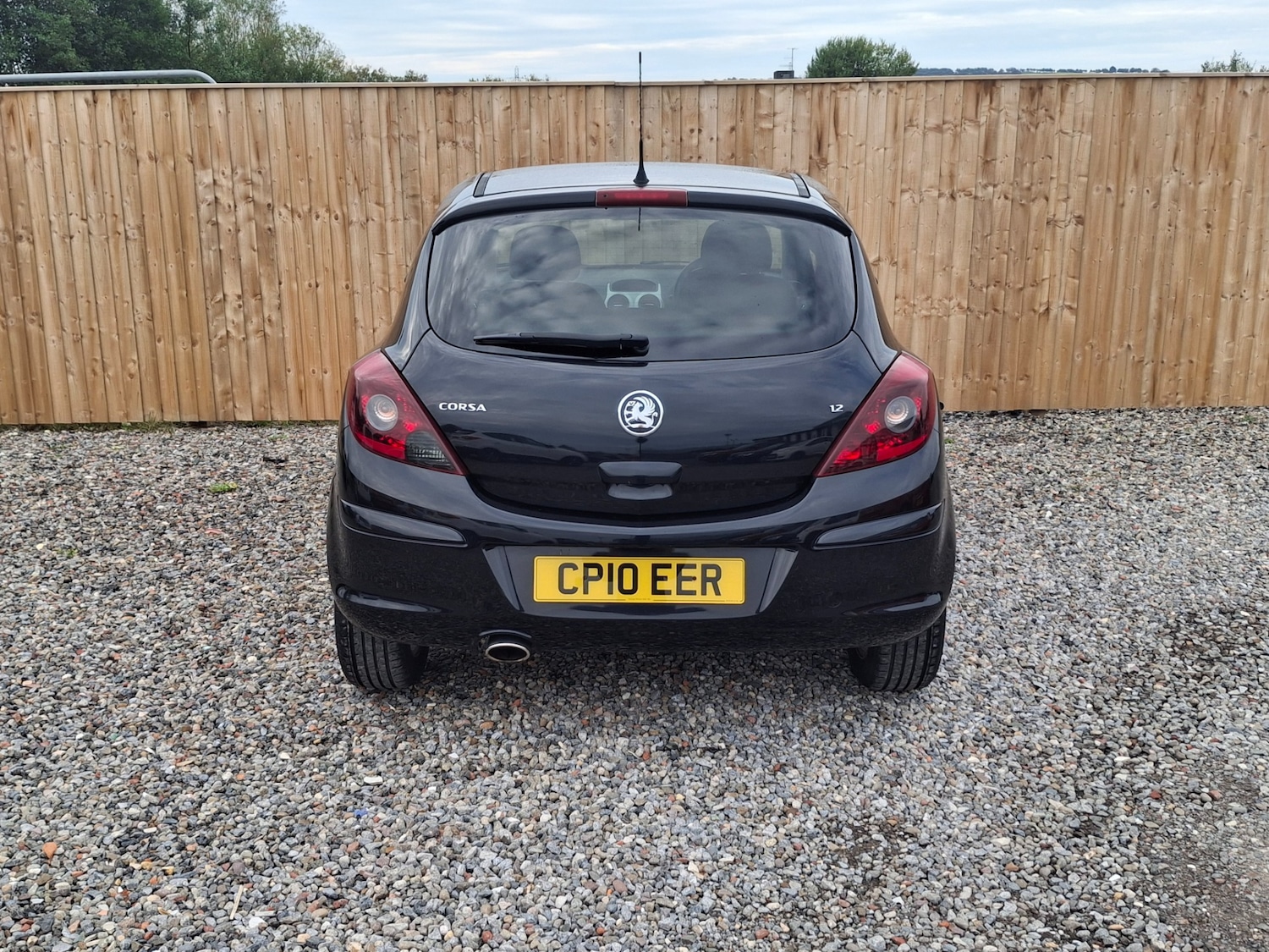 Used Vauxhall Corsa 2010 for sale - 76142407: Photo 5