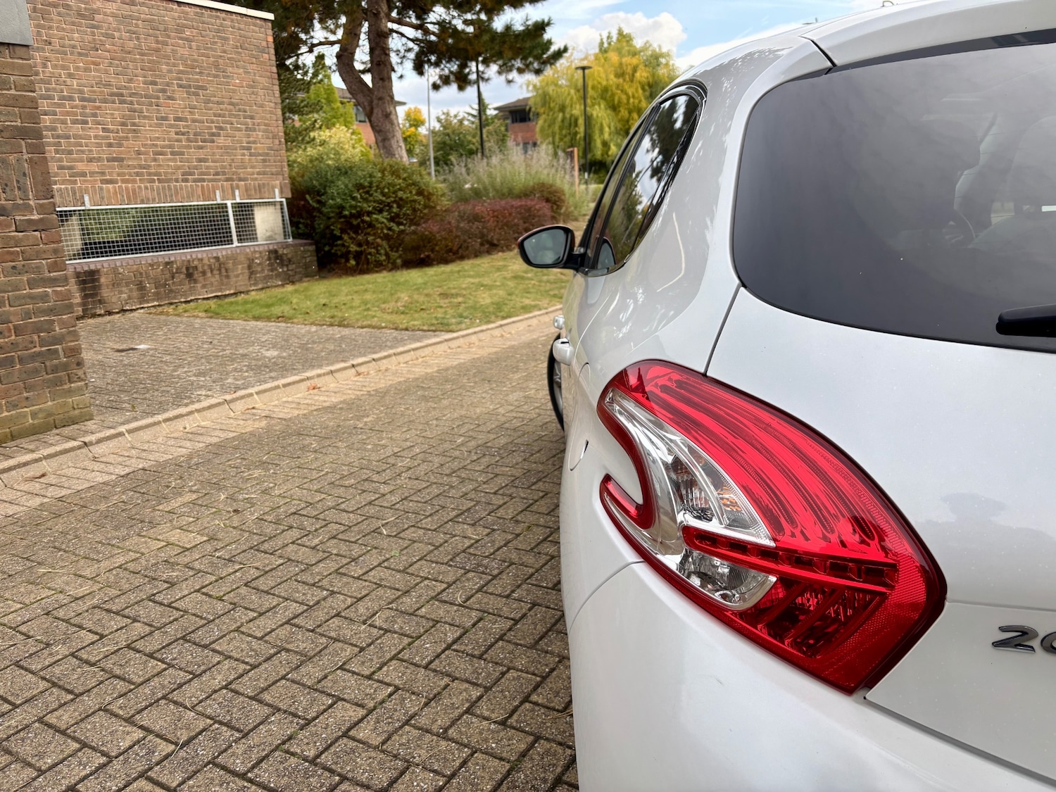 Used Peugeot 208 2016 for sale - 76113945: Photo 11