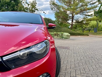 Used Volkswagen Scirocco 2010 for sale - 75531036: Photo