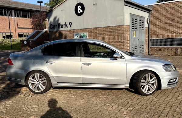 Used Volkswagen Passat 2014 for sale - 76250813: Photo 3