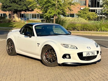 2015 - 2.0i Sport Black 2dr