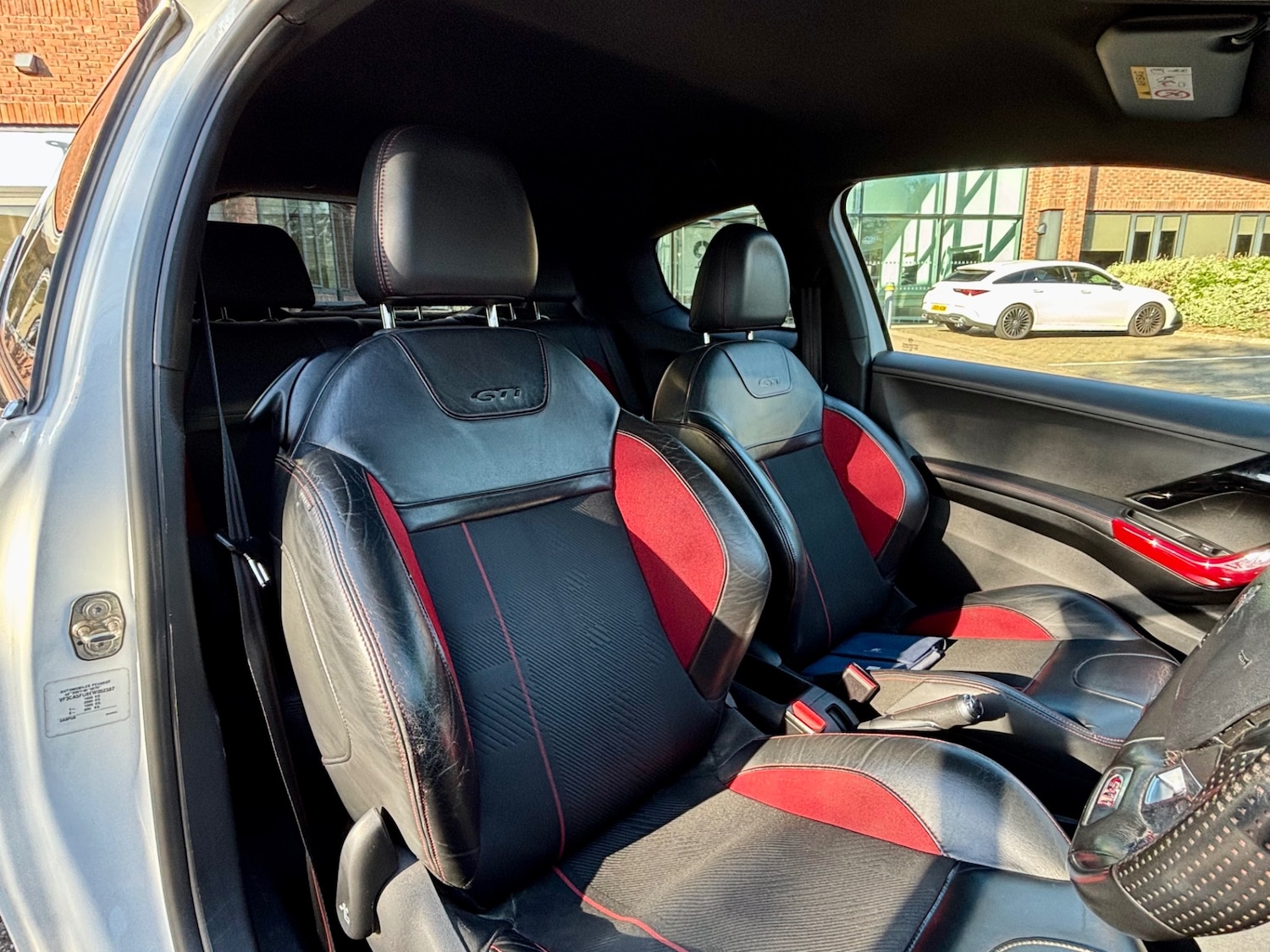 Used Peugeot 208 2015 for sale - 76118354: Photo 20
