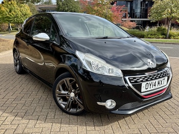 Used Peugeot 208 2015 for sale - 76177638: Photo