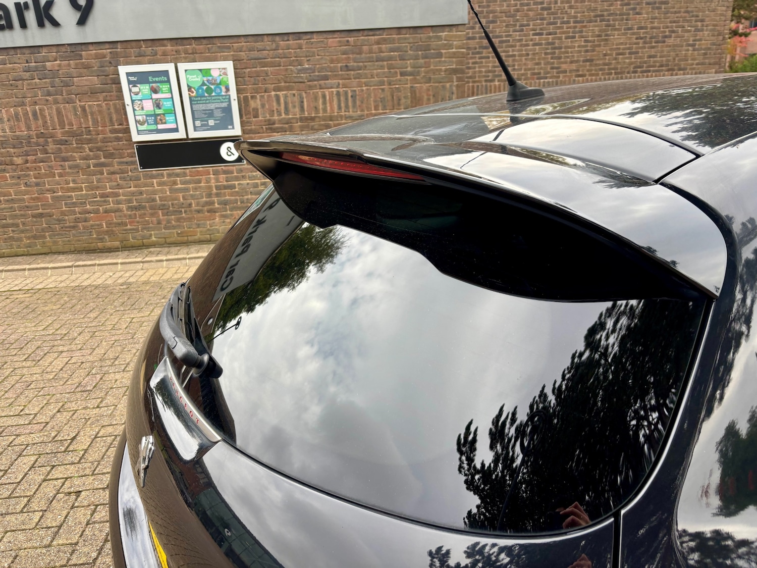 Used Peugeot 208 2016 for sale - 76159264: Photo 12