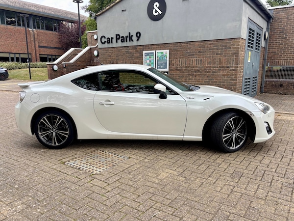 Used Toyota GT86 2015 for sale - 76097052: Photo 4
