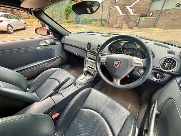 Used Porsche Boxster 2005 for sale - 75650135: Photo 17