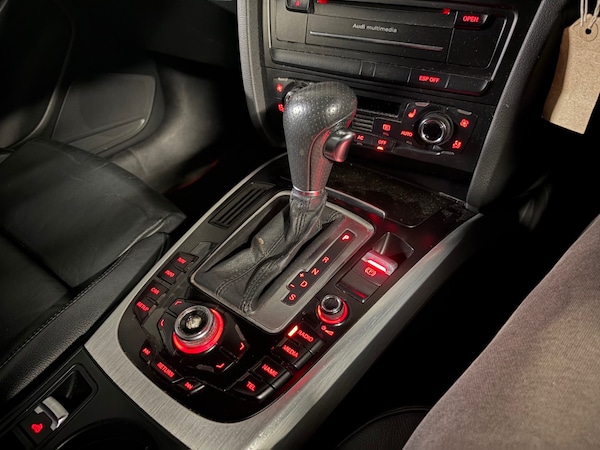 Used Audi A5 2010 for sale - 76249453: Photo 26