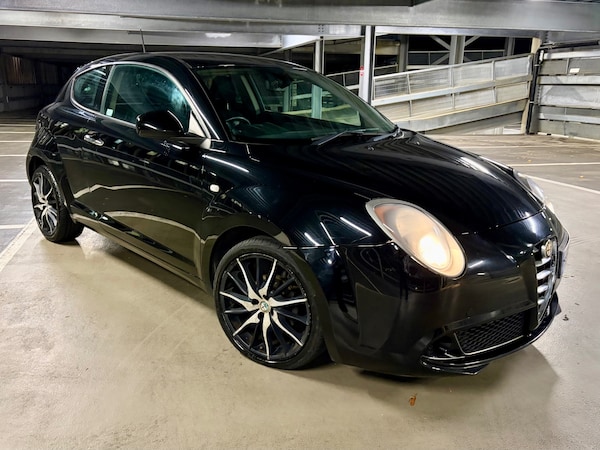 Used Alfa Romeo MiTo 2016 for sale - 76249445: Photo 2