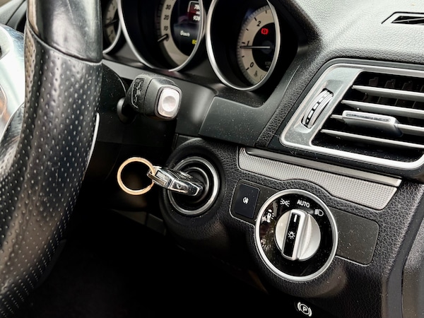 Used Mercedes-Benz E Class 2015 for sale - 76316487: Photo 24