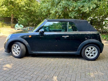 Used MINI Convertible 2012 for sale - 75683333: Photo