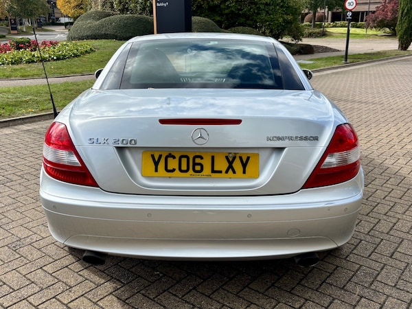 Used Mercedes-Benz SLK 2007 for sale - 76177573: Photo 8