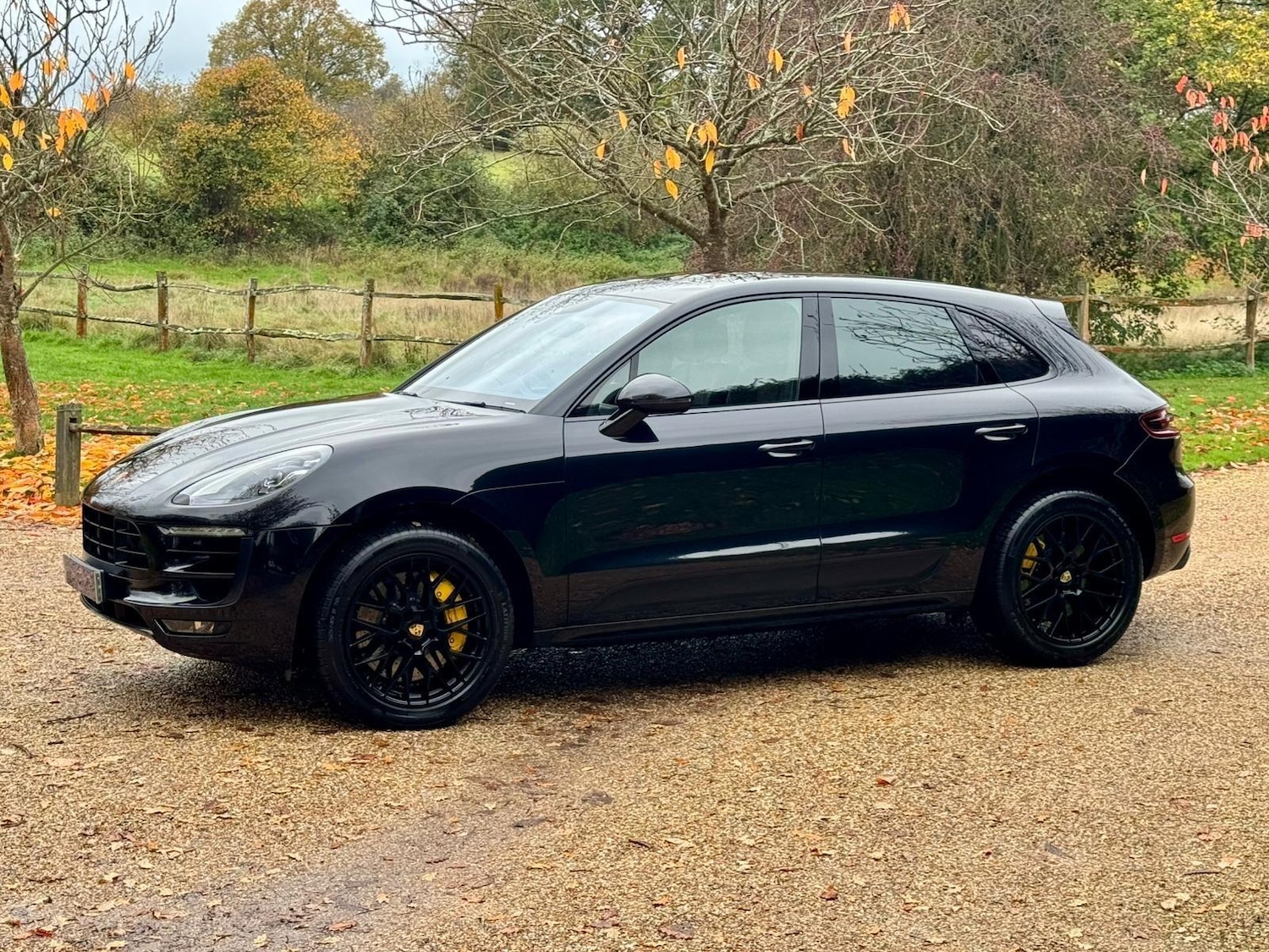 Used Porsche Macan 2017 for sale - 76512531: Photo 15