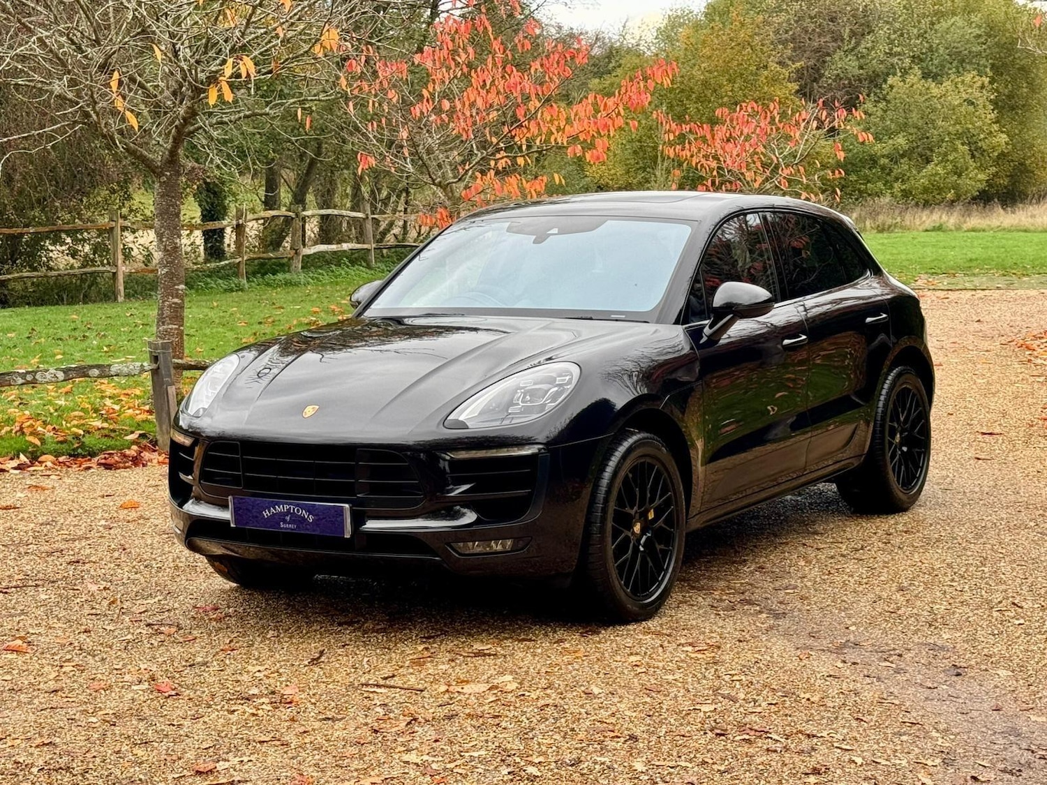Used Porsche Macan 2017 for sale - 76512531: Photo 3