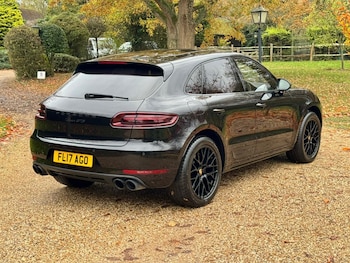 Used Porsche Macan 2017 for sale - 76512531: Photo